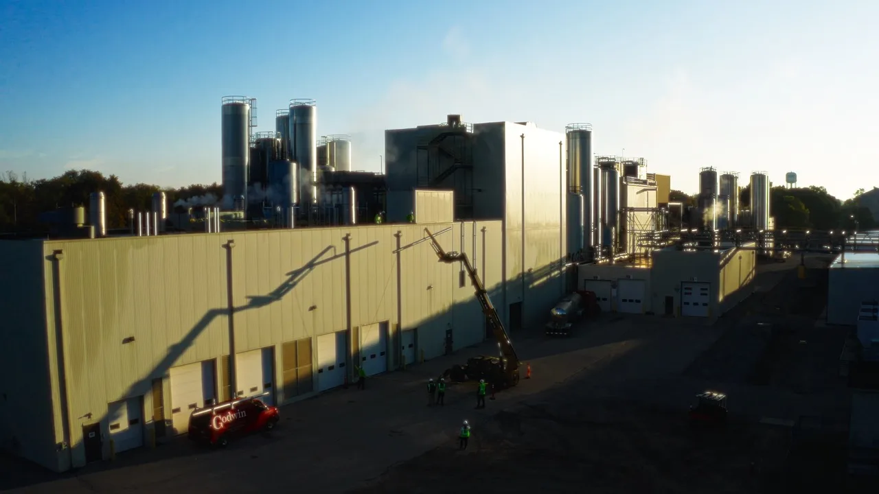 Wide exterior view of a large industrial facility captured for the VDM and GVA recruitment campaign.
